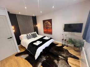 The Spacious Haven - Zone 2 Inner City London